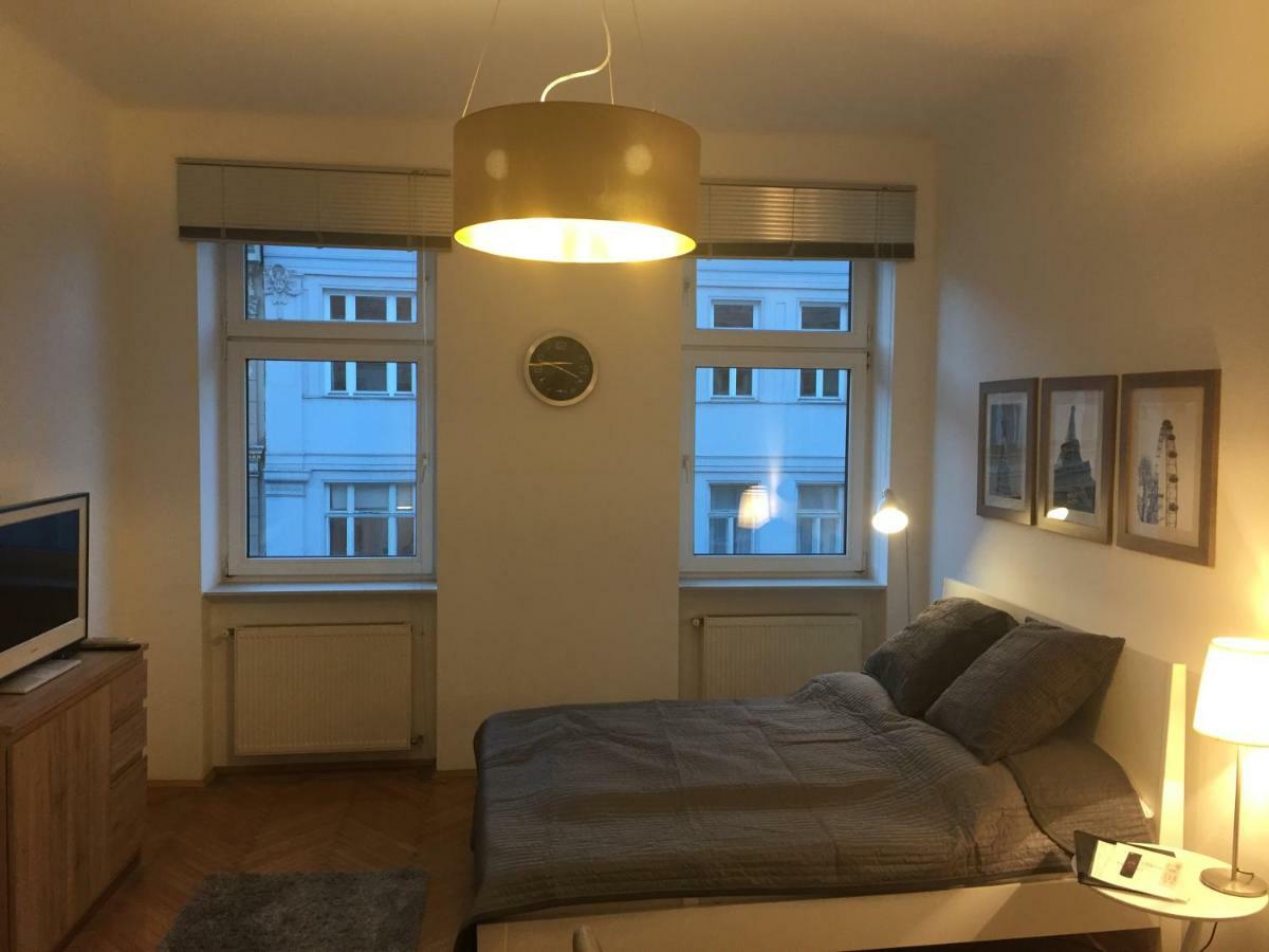 Charmante Altbauapartments Apostelgasse Vienna Exterior photo