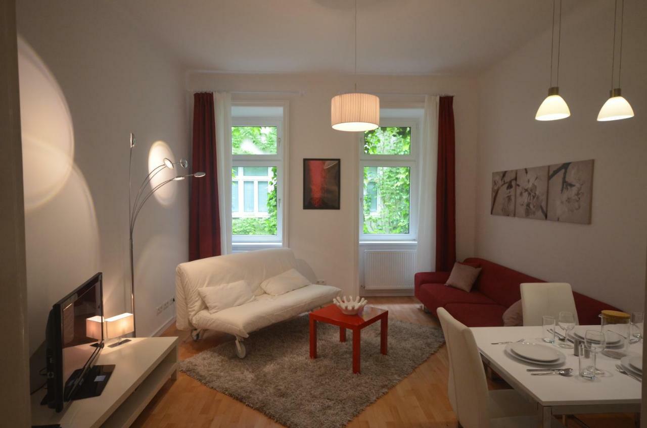 Charmante Altbauapartments Apostelgasse Vienna Exterior photo